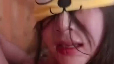 요청 - 현장감이 전해지는 토끼안대녀 긴 버전 [레드걸 한국야동,최신야동,무료야동]